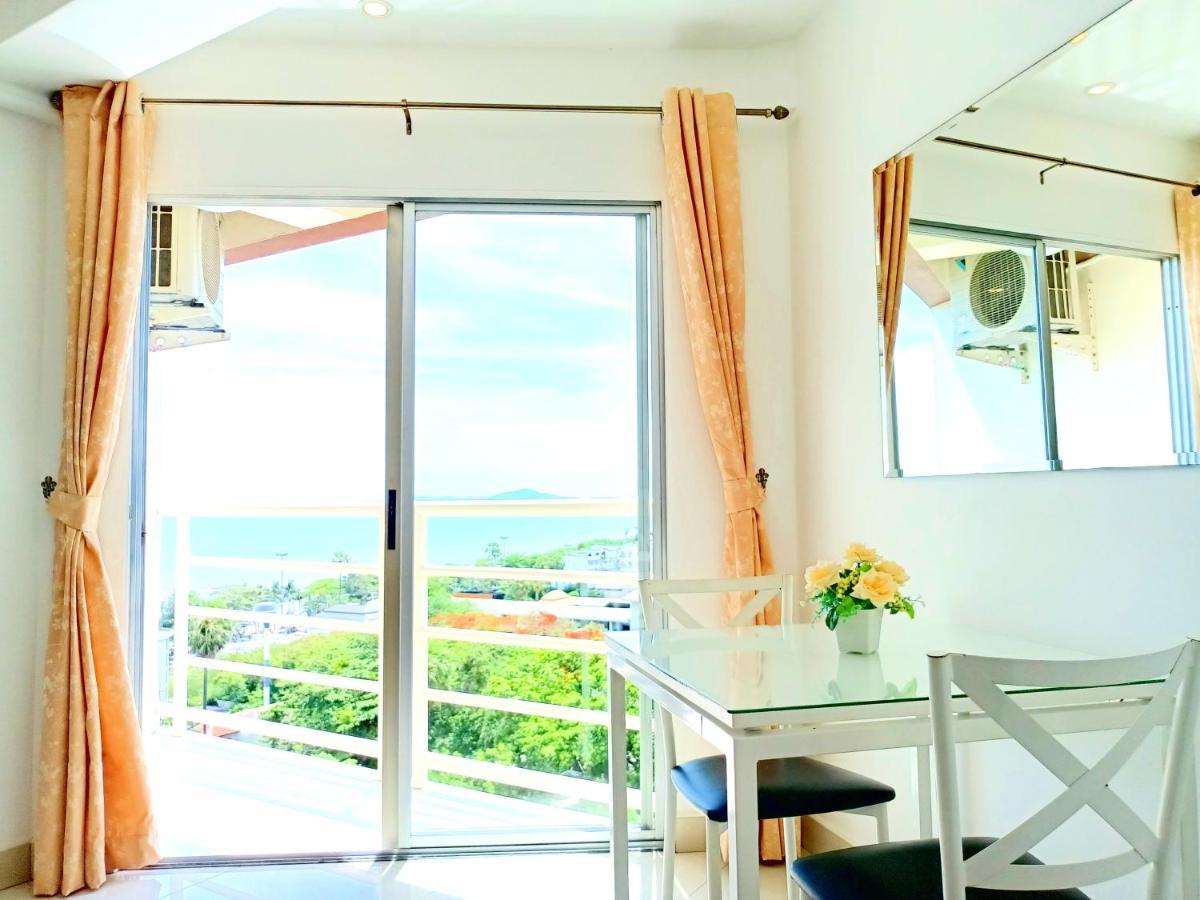 Sea View Beachfront Condos Pattaya Джомтиен Бийч Екстериор снимка